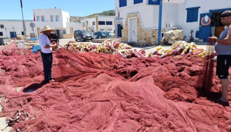 للصيد الجائر في المضيق