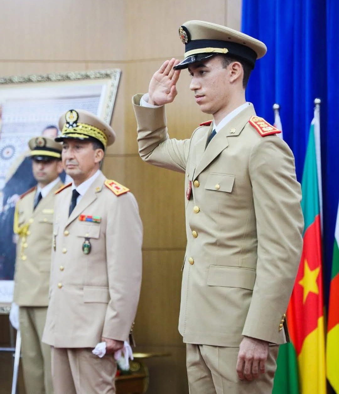 العناية الملكية بالتكوين العسكري