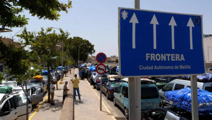 أزمة خانقة عند معبر بني أنصار أزمة خانقة عند معبر بني أنصار