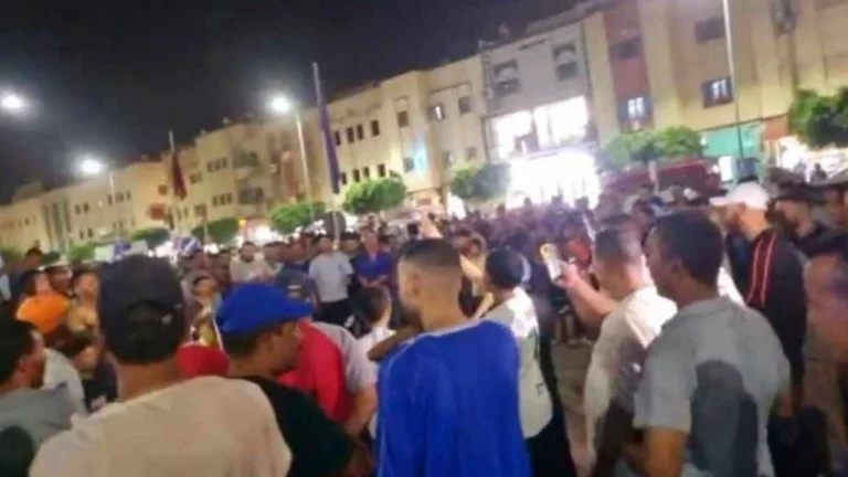 ساكنة تيسة تزويدهم بالماء
