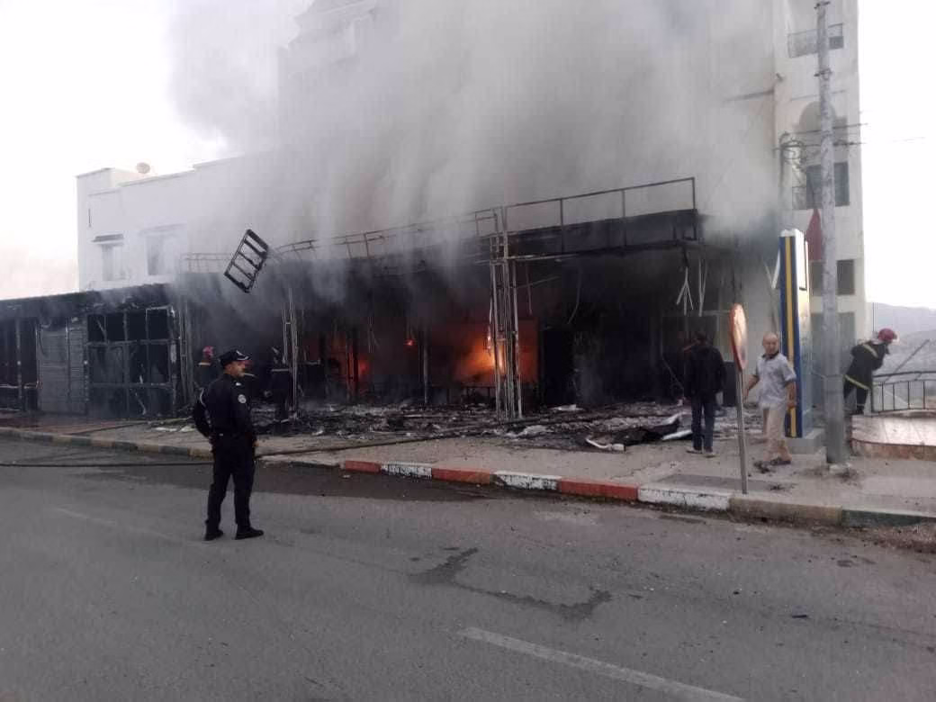 حريق مهول مطبعة تاونات حريق مهول مطبعة تاونات